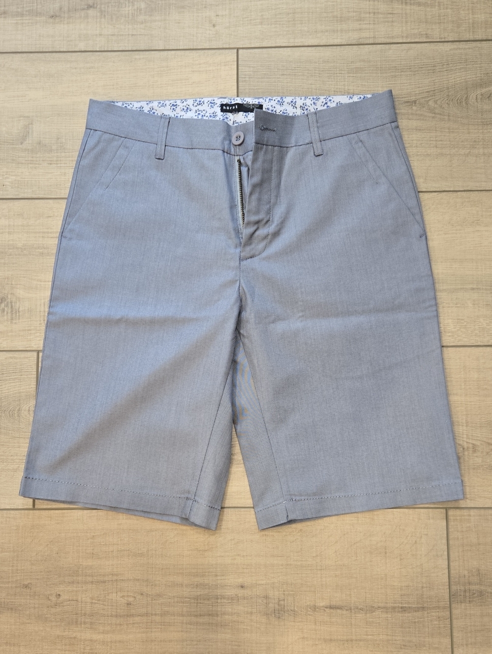 Men's Flat Front Light Gray Dress Shorts - Modern Tailored Fit